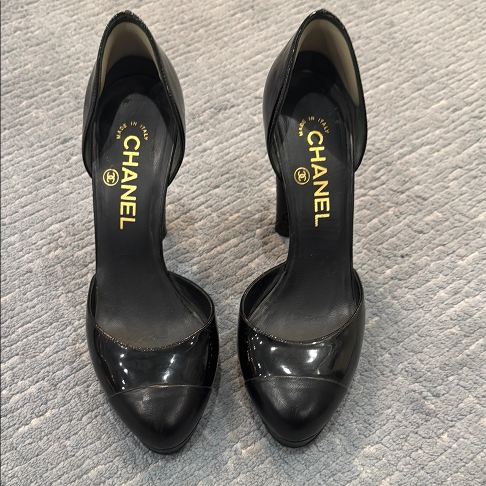 CHANEL Black Heels Elegant and Timeless